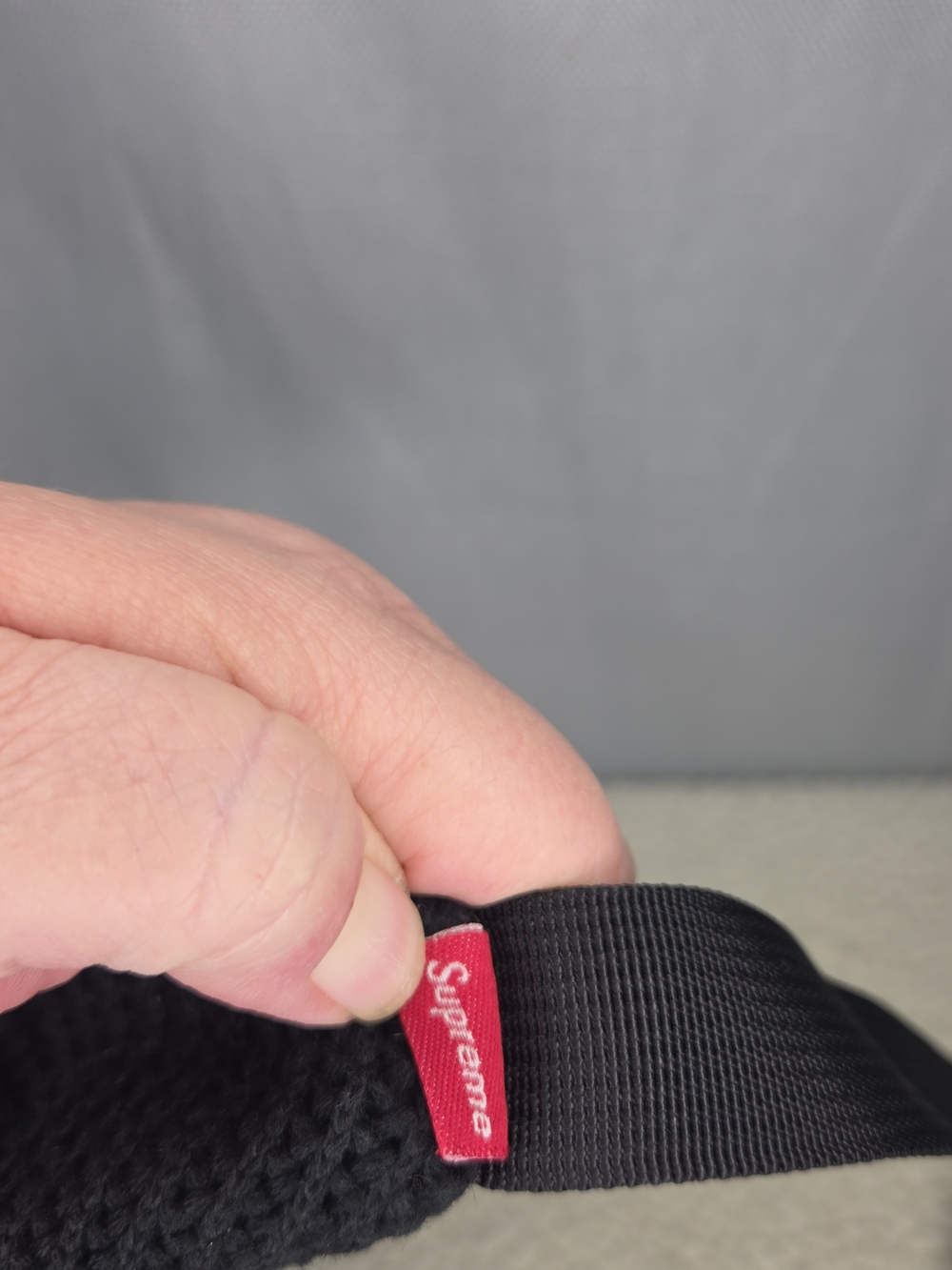Supreme Black Knit Waist Bag - Supreme Logo OS - Picture 5 of 9